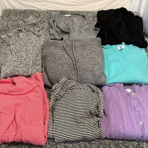 Bundle of 8 winter Colorful Sweaters/ cardigans/ and Tops woman’s xl